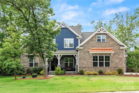 572 Highland Ridge Point sold home in The Retreat At Sunset Ridge, Lake Wylie, SC