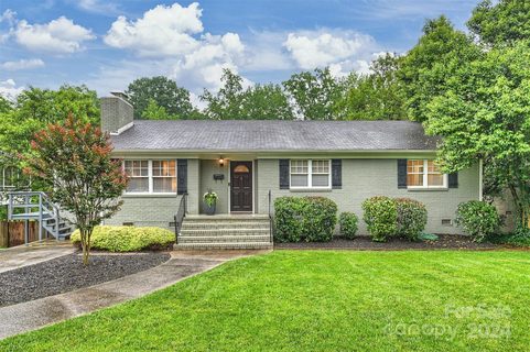 5915 Wedgewood Drive