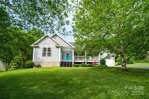 33 Poplar Creek Drive sold home in Poplar Creek, Asheville, NC