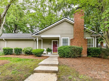 2700 Tiergarten Lane