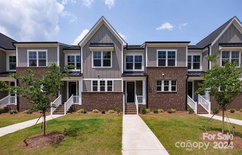 114 Glencoe Lane 103 sold townhome in Carriage Club Townhomes, Mooresville, NC