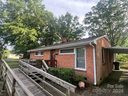 1215 East Park Drive sold home in Gastonia, SC