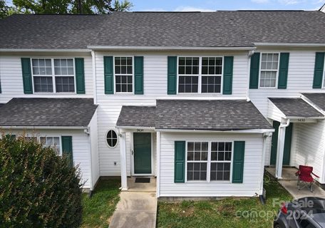5434 Esther Lane sold townhome in Summerville, Charlotte, NC