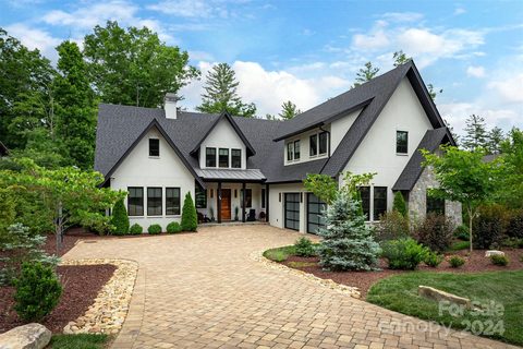 30 Hallett Court