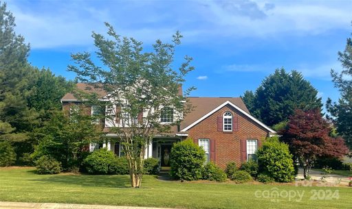 Previously sold for $685,000
