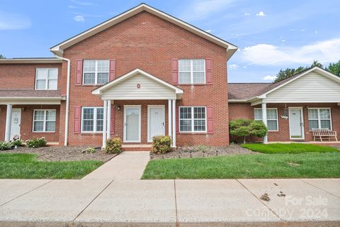102 Brandywine Drive O-5 sold townhome in Brandywine, Conover, NC