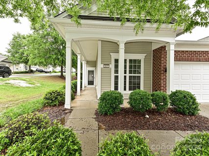 2037 Hudson Lane