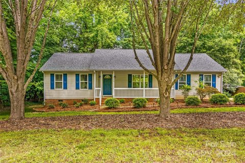 111 Seagrove Lane 75 sold home in Holiday Harbor, Mooresville, NC