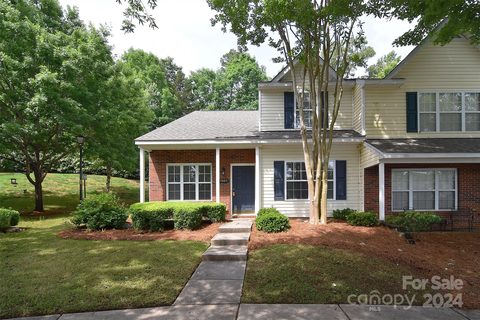 17005 Turning Stick Court