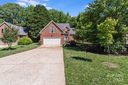5040 Hickory Lake Lane sold home in Matthews, SC