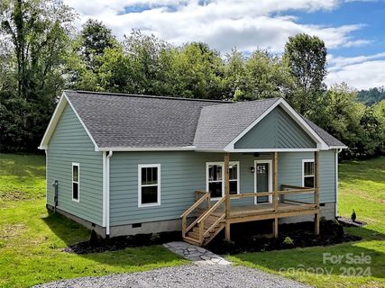 154 Ridge View Drive 22 sold home in Walnut Ridge, Clyde, NC