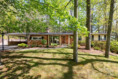 25 Sleepy Hollow Drive sold home in Happy Valley, Asheville, NC