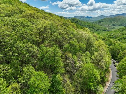 99999 Winding Poplar Road active home in Laurel Ridge, Black Mountain, NC