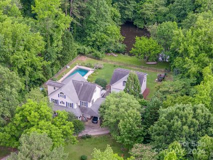 1320 Marlwood Circle sold home in Marlwood Acres, Charlotte, NC