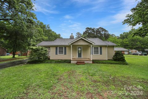 223 Toddville Road sold home in Todd Park, Charlotte, NC