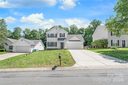 12315 Poplar Forest Drive sold home in Charlotte, SC