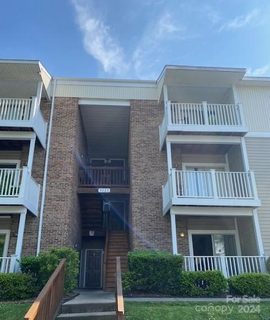 9523 University Terrace Drive M sold condo in University Terrace, Charlotte, NC