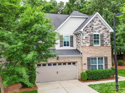 4536 Blackmuir Wood Circle sold home in Glenmore, Charlotte, NC