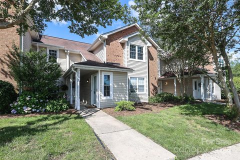 7810 Renaissance Court A sold condo in Renaissance Gardens, Charlotte, NC