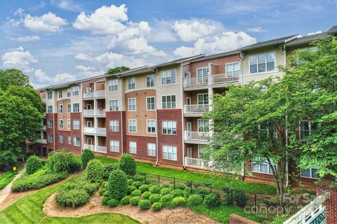 1000 E Woodlawn Road 116 sold home in Preston Flats, Charlotte, NC
