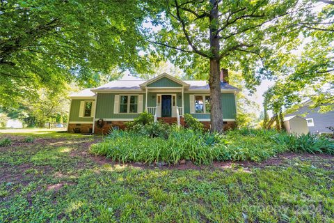 Previously sold for $291,000