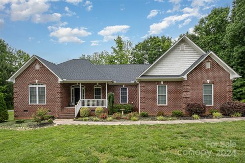 210 Stafford Estates Drive sold home in Stafford Estates, Salisbury, NC