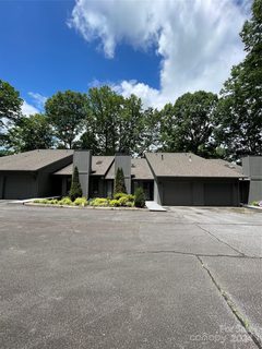 105 Independence Trail sold condo in Victory Pointe Condo, Morganton, NC