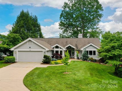 138 Oakcrest Lane sold townhome in The Overlook At Laurel Ridge, Waynesville, NC