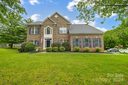 143 Harbor Cove Lane sold home in Mooresville, SC