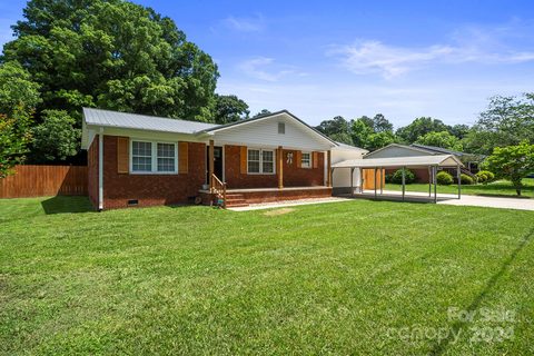 2022 Townview Drive sold home in Townview Estates, Kannapolis, NC