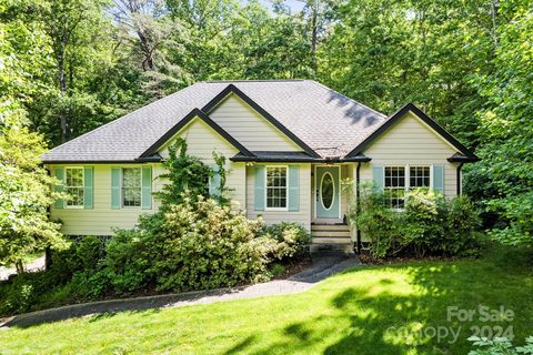 140 Hillside Drive sold home in Hillside Estates, Swannanoa, NC