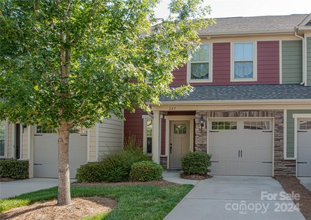 327 Scenic View Lane sold home in Park Meadows, Matthews, NC