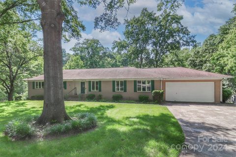 Previously sold for $465,000