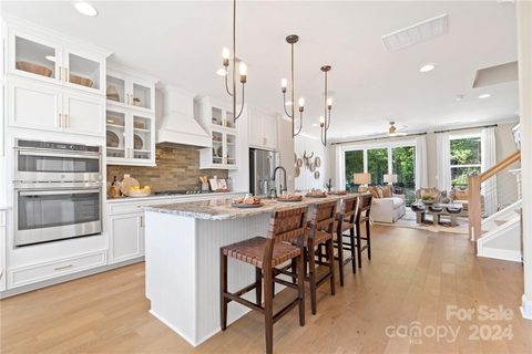 3028 Oak Landing Drive sold townhome in Hudson Oaks, Charlotte, NC