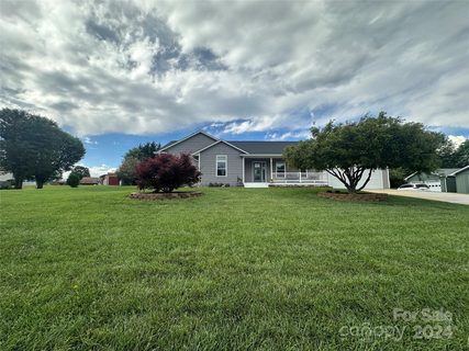 125 Sherwood Drive sold home in Pleasant Gardens, Taylorsville, NC