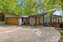 2484 W Lakeshore Drive sold home in Landrum, SC