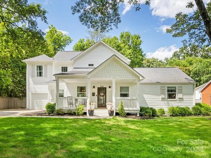936 Sedgefield Road