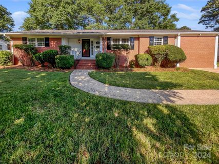 539 Downey Place