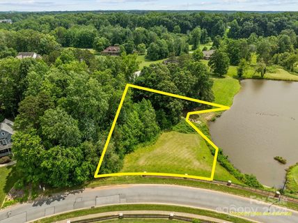 401 Laurel Valley Way sold lot in Crescent Links, Salisbury, NC