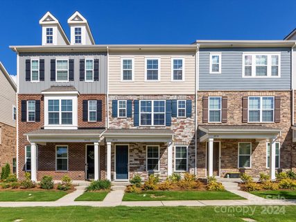 10118 Hemingway Place sold home in Gatsby, Charlotte, NC