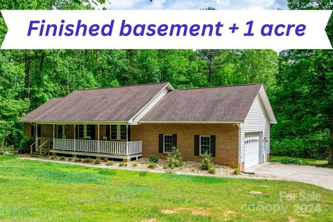 2455 Old Pond Drive sold home in Stoney Creek Acres, Lincolnton, NC