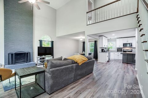 2142 Highland View Lane sold home in Stoney Pointe, Charlotte, NC