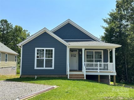 1027 Padgett Place sold home in Padgett Place, Black Mountain, NC
