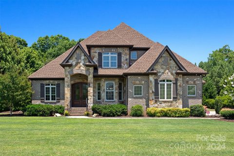 569 Medora Lane sold home in Eppington South, Fort Mill, SC