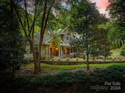 165 Sanctuary Drive sold home in Sanctuary Cove, Waynesville, NC