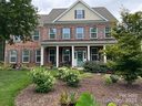 2419 Hamlet Court sold home in Matthews, SC