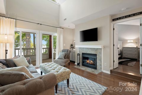 315 Northwest Drive