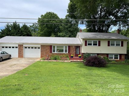 103 Deal Avenue sold home in Random Hills, Conover, NC