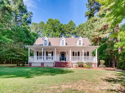 Previously sold for $640,000