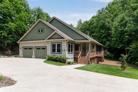 10 Double Eagle Drive sold home in Fairway View Estates, Weaverville, NC